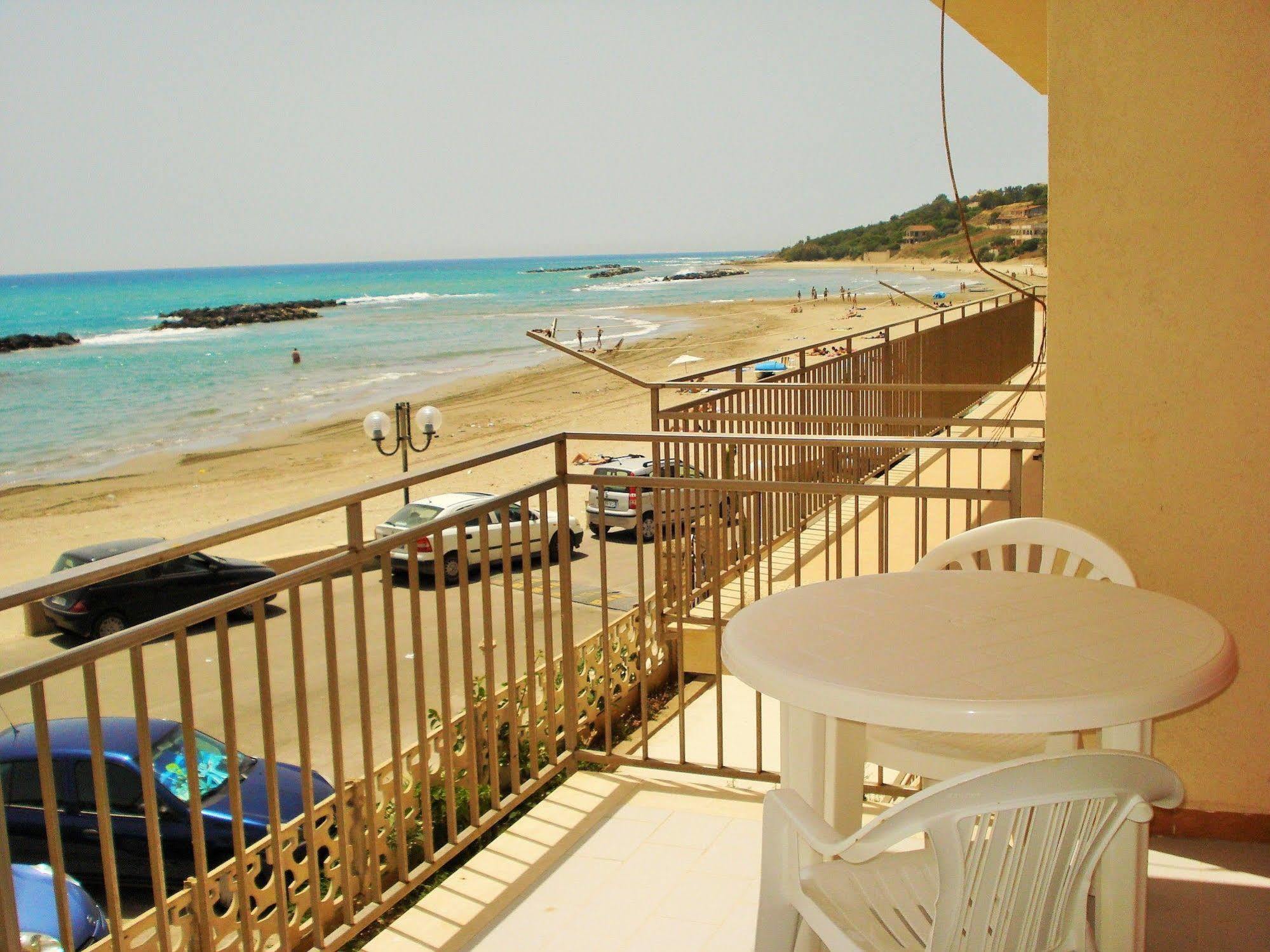 Case La Spiaggia Sciacca Eksteriør bilde